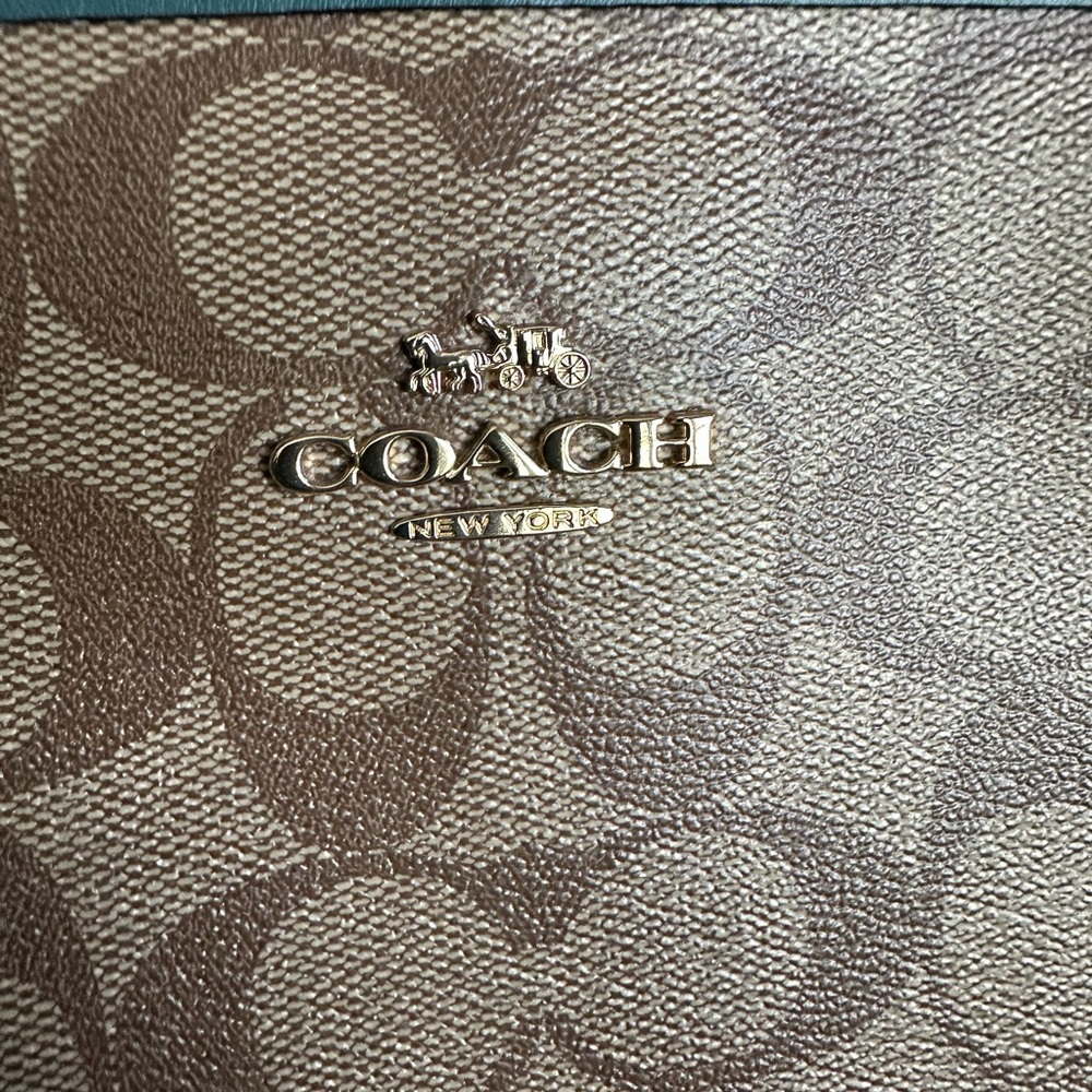 Coach drawstring tote-khaki signature. EUC - Picture 9 of 10